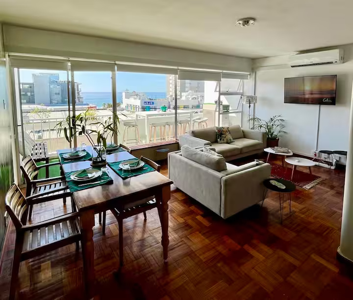 2 Bedroom Property for Sale in Sea Point Western Cape